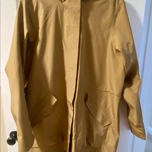 Women’s REI Thermal Rain Jacket. New Without Tags